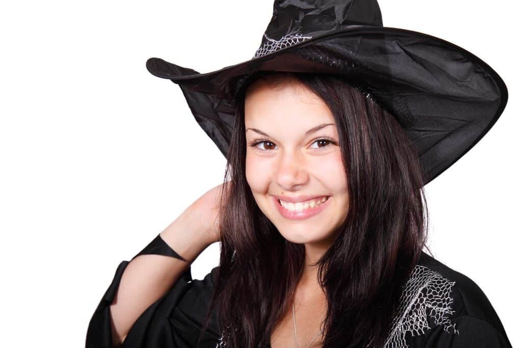 Image by PublicDomainPictures from Pixabay https://pixabay.com/photos/adult-black-body-costume-cute-15642/ -- nyc halloween costume party